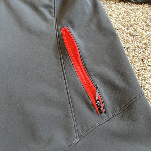 Women’s jacket - Picture 2 of 7